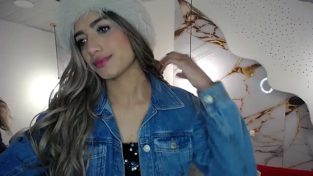 Snapshot of Alina_Argi chatting on 10/01/25, 11:47 Alina Argi online show from 10/01/25, 11:47