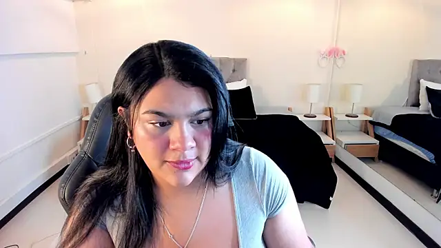  Dulcinea 1 online show from 04/18/26, 09:44