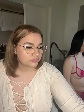 Leya  Droit online show from 02/27/25, 06:46