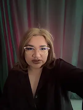 Leya  Droit online show from 03/10/25, 08:39