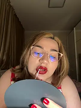 Leya  Droit online show from 02/14/25, 10:04