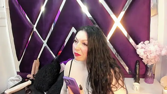 Snapshot of Luciana_Ass chatting on 07/10/26, 07:47 Luciana Ass online show from 07/10/26, 07:47