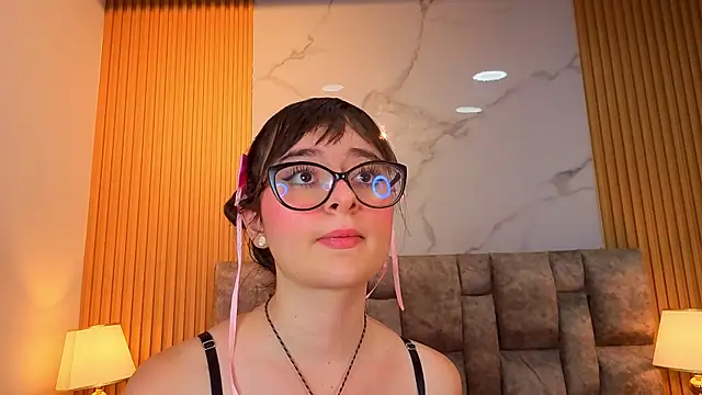 Khalifa fletcher online show from 04/11/26, 07:45