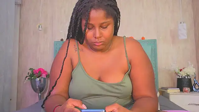 Alexa roussee online show from 10/19/25, 01:36