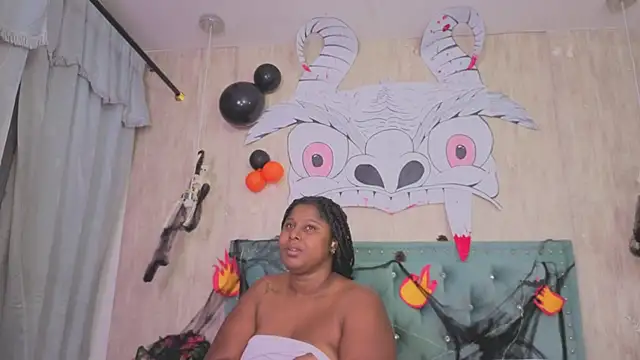 Alexa roussee online show from 10/31/25, 12:13