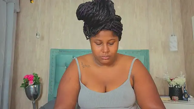 Alexa roussee online show from 10/17/25, 12:29