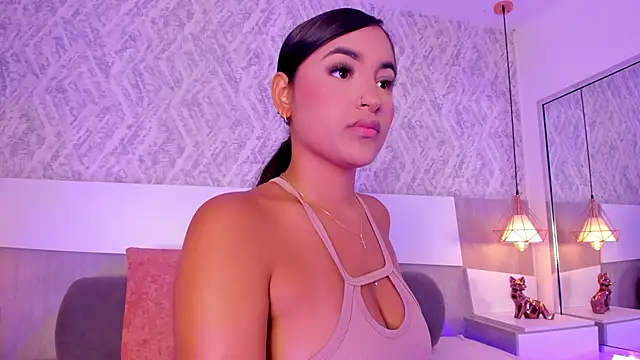 AishaPeyton online show from 10/06/25, 02:51