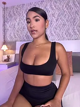 AishaPeyton online show from 09/26/25, 05:42