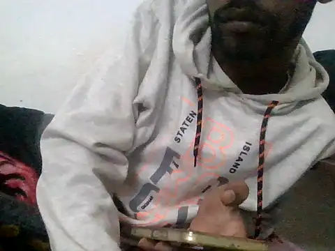 devilsam3327 online show from 11/09/25, 07:23