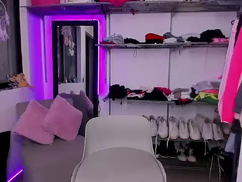 Princess sammy666 online show from 10/17/25, 12:14