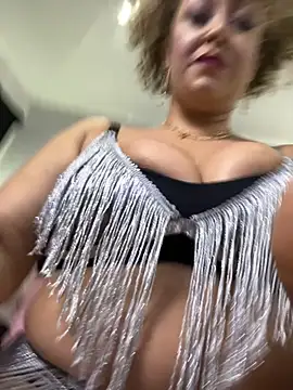 Katti Barrera online show from 11/25/25, 11:43