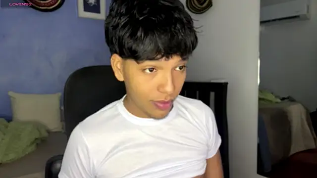 Xander bonnet1 online show from 09/16/25, 12:17