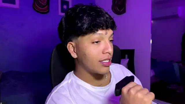 Xander bonnet1 online show from 12/04/25, 12:26