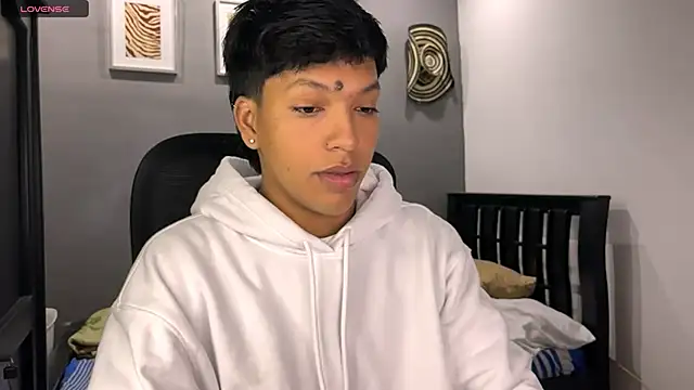 Xander bonnet1 online show from 01/29/25, 12:56