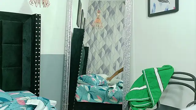 petitelittleebony online show from 03/28/26, 02:34