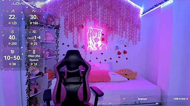 cat kitty18  online show from 02/28/25, 07:46