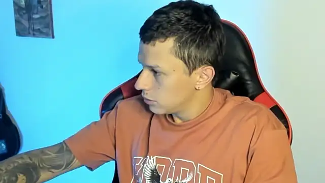 Snapshot of goodboy69l chatting on 02/07/26, 12:13 goodboy69l online show from 02/07/26, 12:13