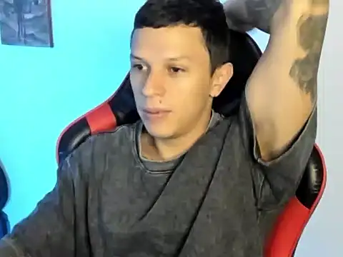 Snapshot of goodboy69l chatting on 02/21/26, 11:56 goodboy69l online show from 02/21/26, 11:56