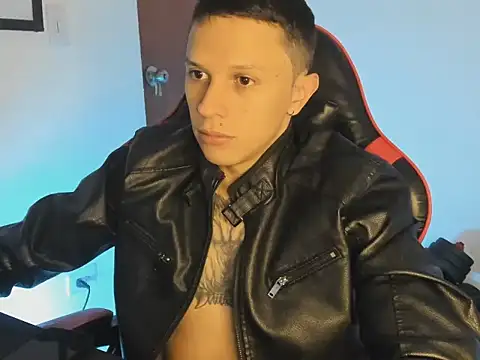Snapshot of goodboy69l chatting on 07/14/26, 06:03 goodboy69l online show from 07/14/26, 06:03