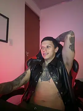 Snapshot of goodboy69l chatting on 03/04/26, 11:01 goodboy69l online show from 03/04/26, 11:01