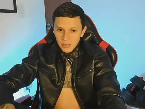 Snapshot of goodboy69l chatting on 07/12/26, 05:25 goodboy69l online show from 07/12/26, 05:25