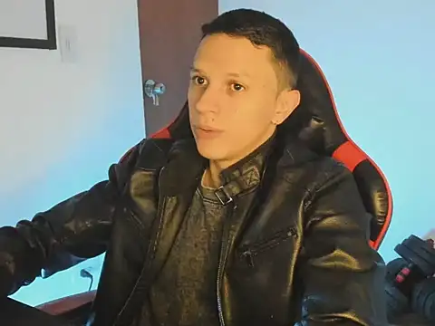 Snapshot of goodboy69l chatting on 07/16/26, 02:58 goodboy69l online show from 07/16/26, 02:58