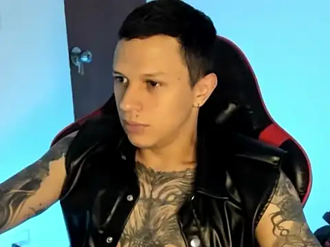 Snapshot of goodboy69l chatting on 06/20/26, 11:15 goodboy69l online show from 06/20/26, 11:15