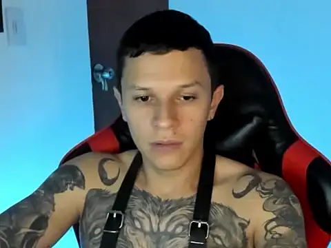 Snapshot of goodboy69l chatting on 06/20/26, 11:21 goodboy69l online show from 06/20/26, 11:21