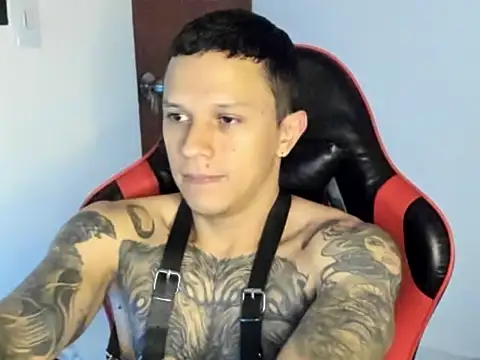 Snapshot of goodboy69l chatting on 06/12/26, 02:26 goodboy69l online show from 06/12/26, 02:26