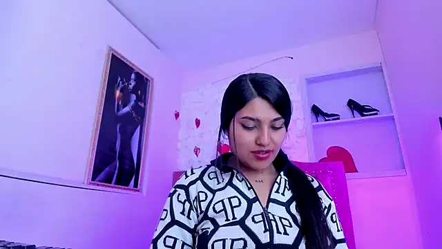 SarahStones online show from 10/16/25, 05:38