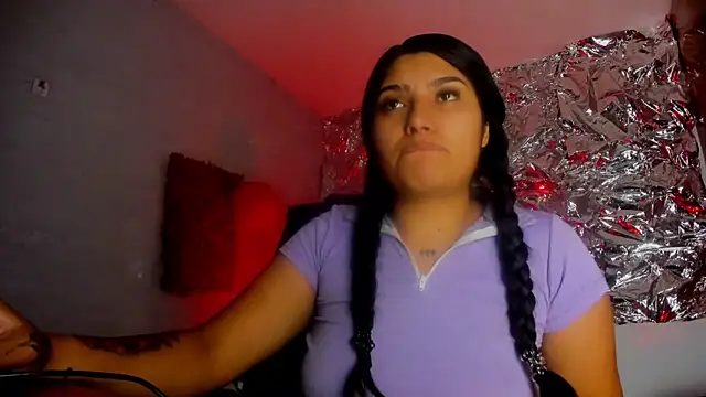 SarahStones online show from 03/25/26, 06:13