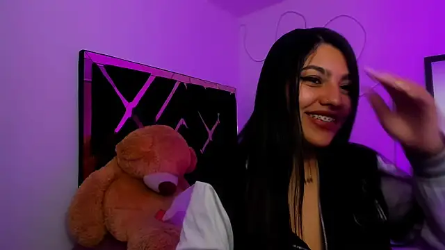SarahStones online show from 06/14/26, 09:54