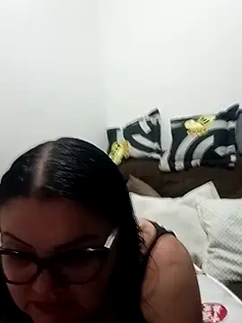 Madisonpalacio online show from 11/22/25, 12:21