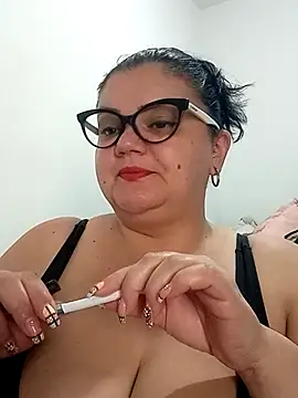 Madisonpalacio online show from 11/22/25, 03:11