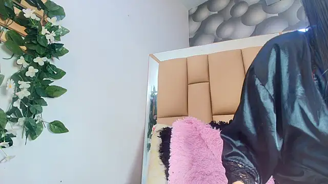 Snapshot of mss_samy chatting on 01/15/26, 03:10 mss samy online show from 01/15/26, 03:10