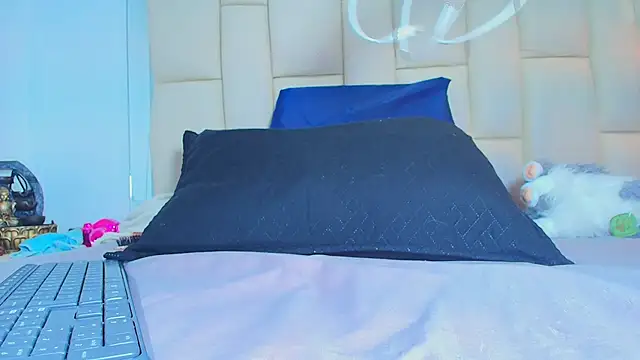 mss mar online show from 12/17/25, 03:33