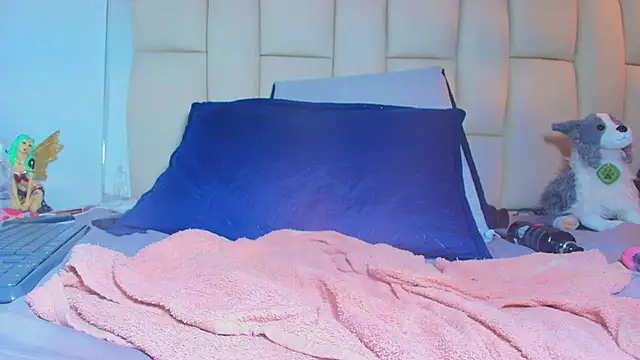 Snapshot of mss_mar chatting on 02/15/26, 07:51 mss mar online show from 02/15/26, 07:51