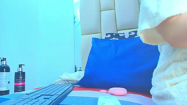 mss mar online show from 10/28/25, 03:07