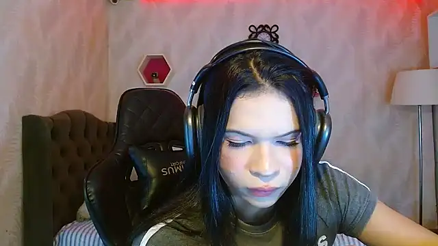 andy bell x online show from 10/24/25, 06:56