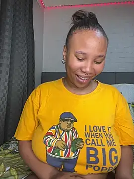 DrippinCaramelCutie online show from 03/31/26, 12:23