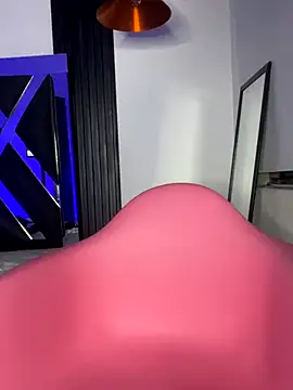 Snapshot of elolotero chatting on 10/02/25, 04:49 elolotero online show from 10/02/25, 04:49