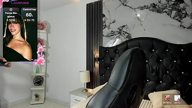 Sara-Smith- online show from 07/18/26, 03:48