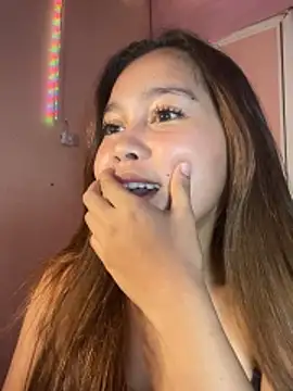 ursweet babygirl online show from 03/13/26, 04:45