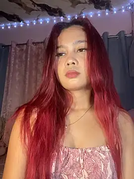Snapshot of ursweet_babygirl chatting on 06/26/26, 04:13 ursweet babygirl online show from 06/26/26, 04:13
