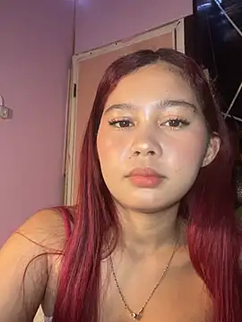 Snapshot of ursweet_babygirl chatting on 06/16/26, 05:13 ursweet babygirl online show from 06/16/26, 05:13