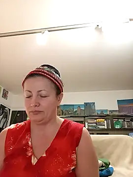 Snapshot of MariaAnaSunshine chatting on 09/18/25, 08:45 MariaAnaSunshine online show from 09/18/25, 08:45