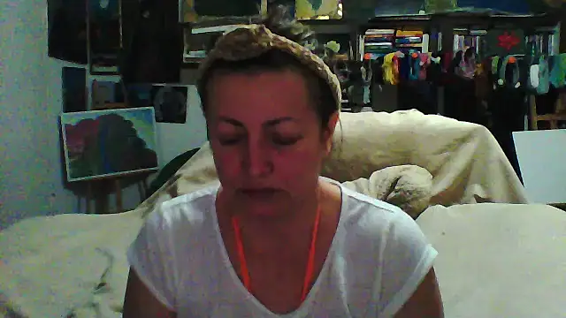 MariaAnaSunshine online show from 11/28/25, 06:30