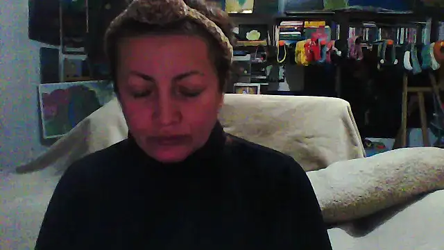 MariaAnaSunshine online show from 12/18/25, 07:50