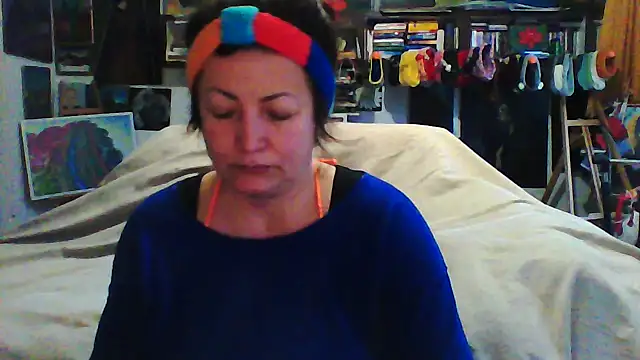 MariaAnaSunshine online show from 12/05/25, 07:51