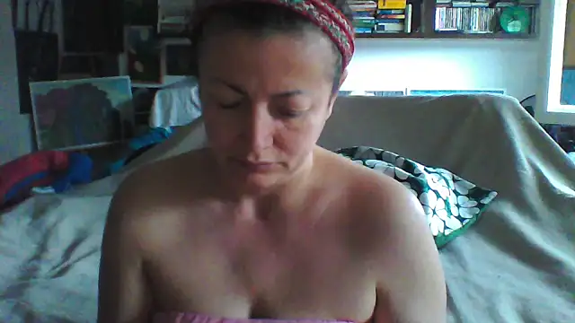 Snapshot of MariaAnaSunshine chatting on 09/12/25, 06:46 MariaAnaSunshine online show from 09/12/25, 06:46